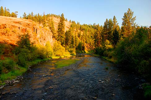 Grande_Ronde_River_(Union_County,_Oregon_scenic_images)_(uniDA0116)